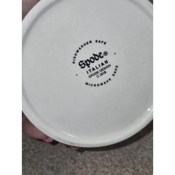 Spode Blue Italian pattern sugar bowl with a lid - Picture 3 of 4